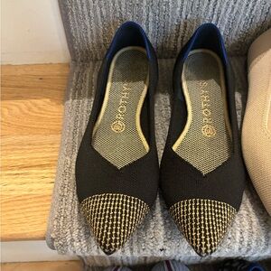 Black licorice points